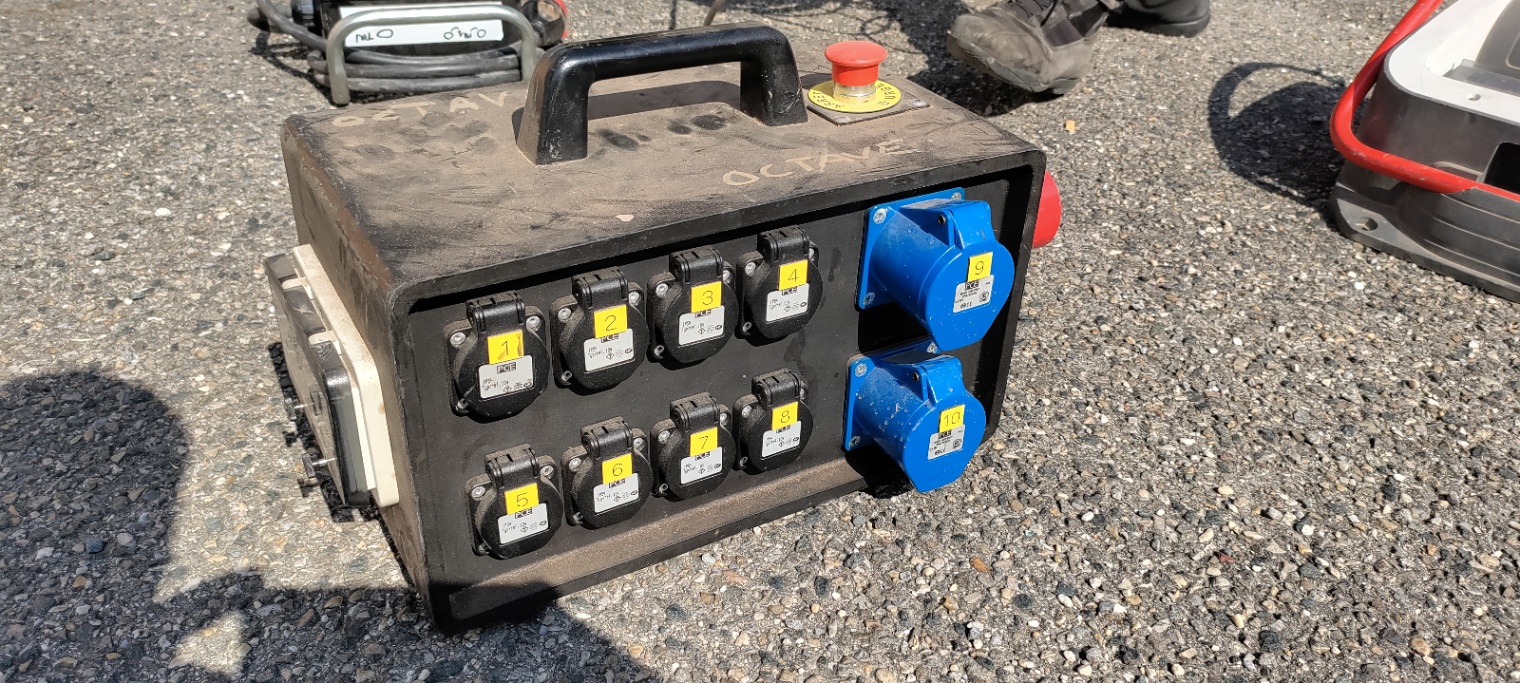 Armoire de distribution 10 prises
