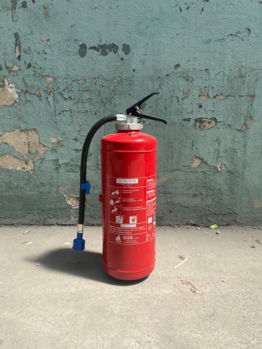 Extincteur à eau pulvérisée